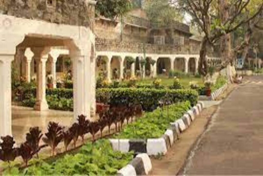 दिल्ली: अंबेडकर विश्वविद्यालय सीयूईटी के माध्यम से पीएचडी छात्रों का नामांकन करने के लिए तैयार है; साक्षात्कार का वेटेज 30%